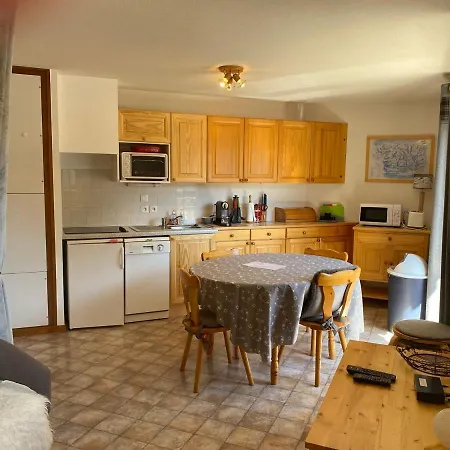 Appartement Cosy 2 Pieces Avec Balcon Sud Et Parking A Chatel Pour 4 Pers * Chatel