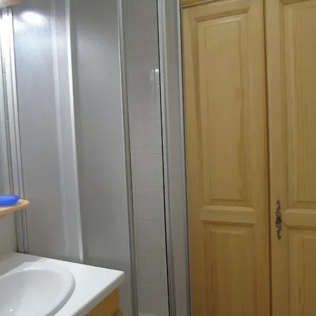 Appartement Cosy 2 Pieces Avec Balcon Sud Et Parking A Chatel Pour 4 Pers Apartment *